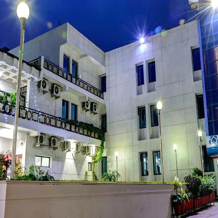 Blue Diamond The Hotel Korba Bagian luar foto